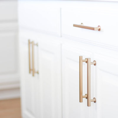 Cabinet hardware